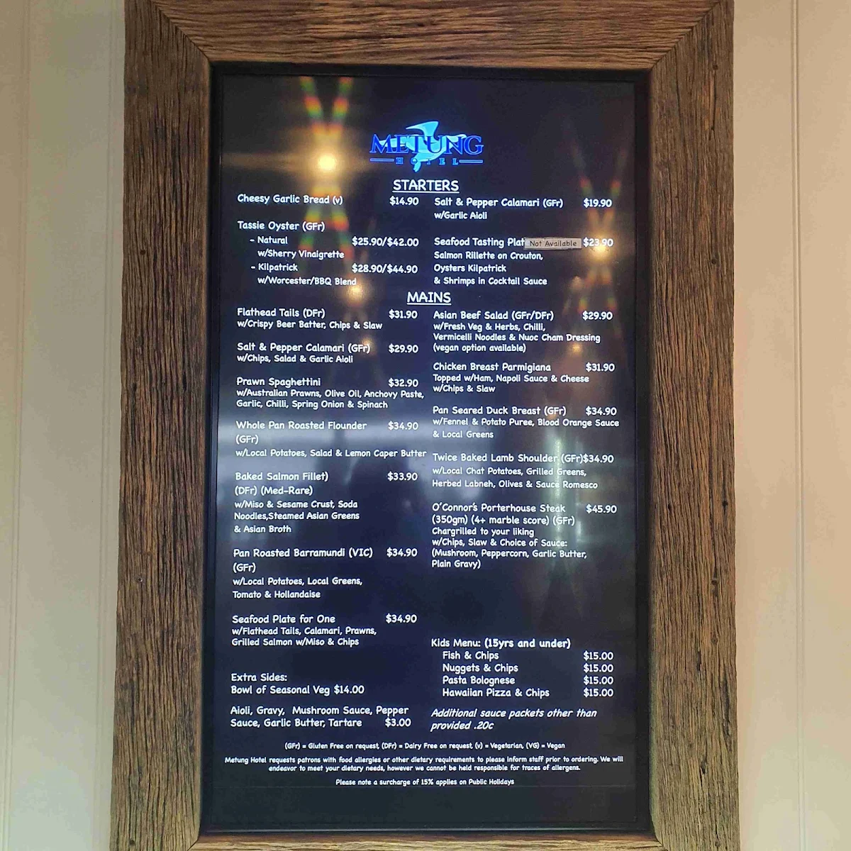 Menu, The Metung Hotel