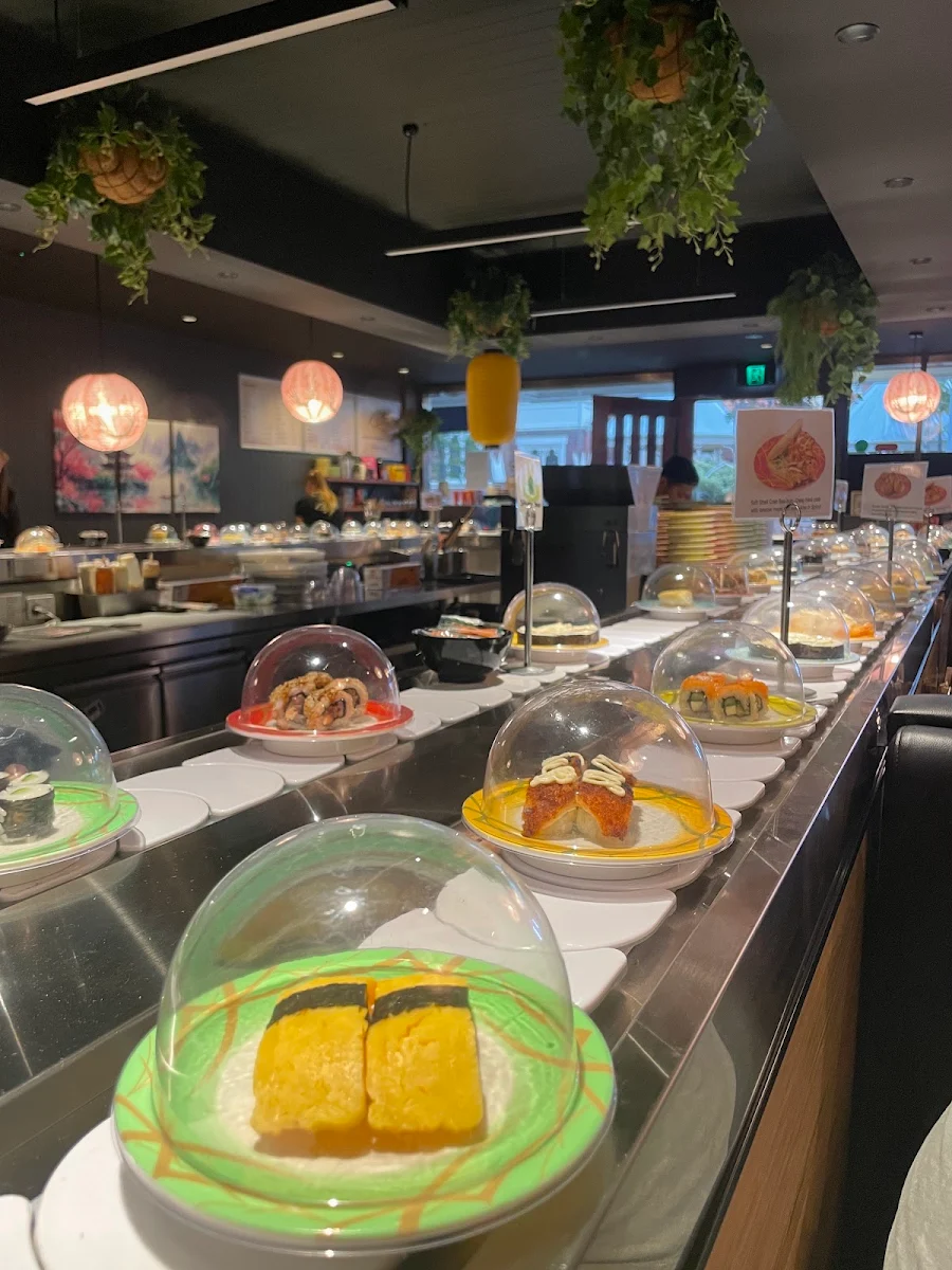 Food & drink, Mary Go Sushi