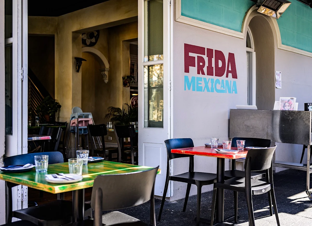 Vibe, Frida Mexicana