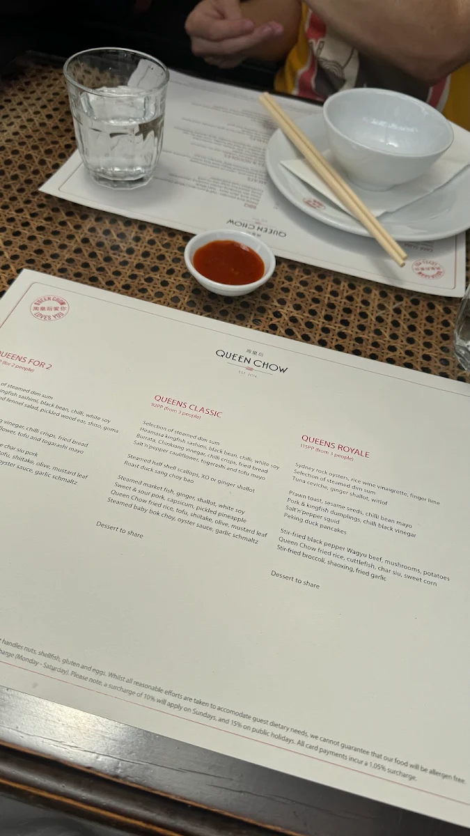 Menu, Queen Chow Enmore
