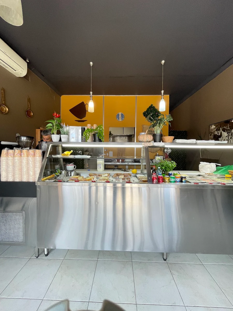 Vibe, Fresh Aroma Cafe