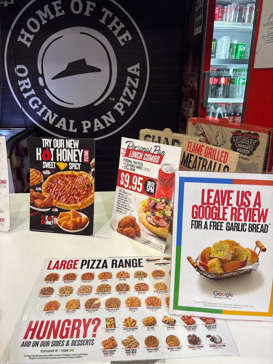 Menu, Pizza Hut Alderley