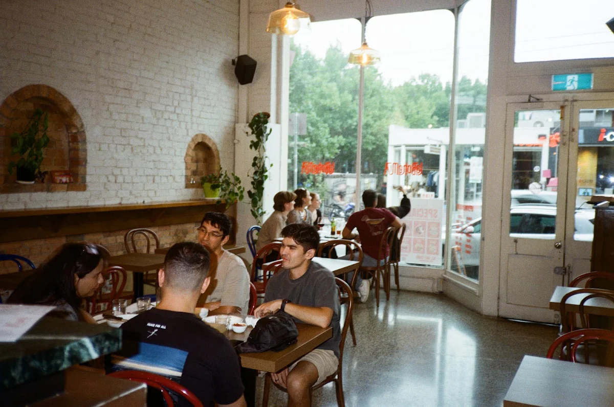 Vibe, La Bohemia Smith Street