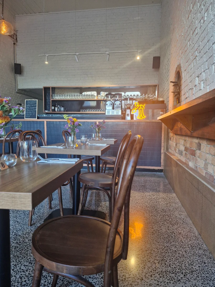Vibe, La Bohemia Smith Street