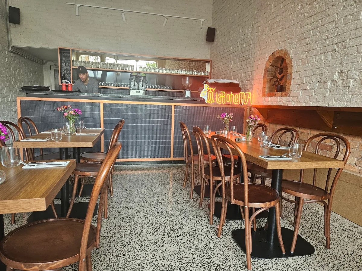 Vibe, La Bohemia Smith Street