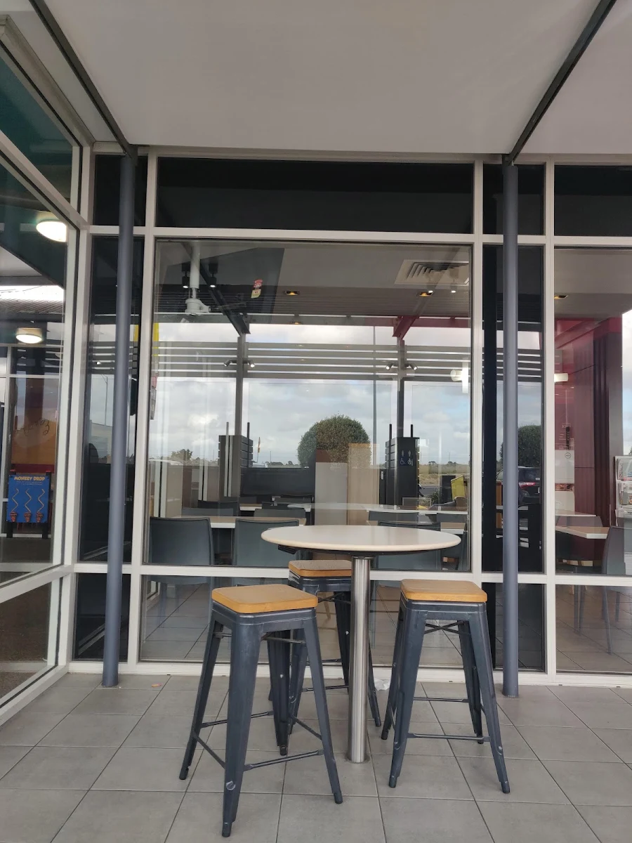 Vibe, McDonald's Delahey