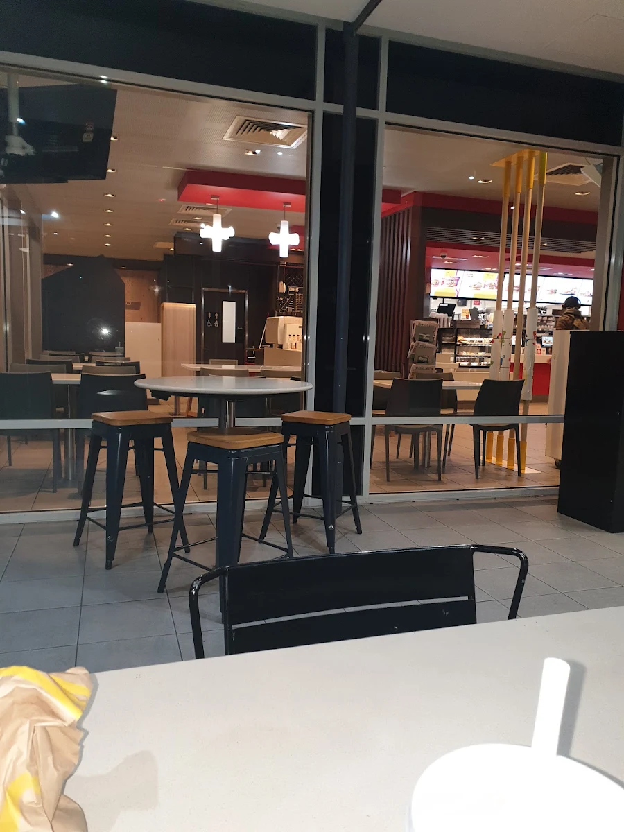 Vibe, McDonald's Delahey