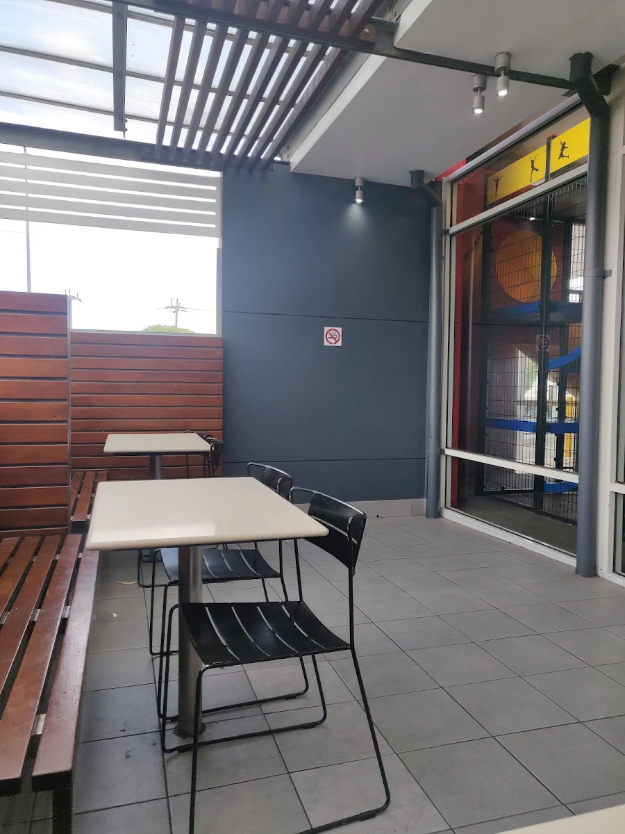 Vibe, McDonald's Delahey