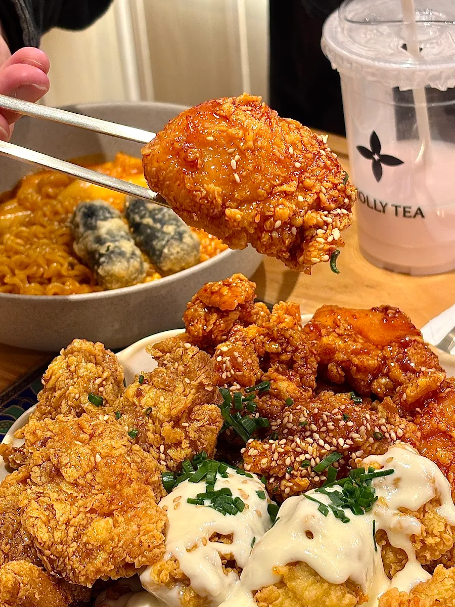 Food & drink, Hello Chicken MQ