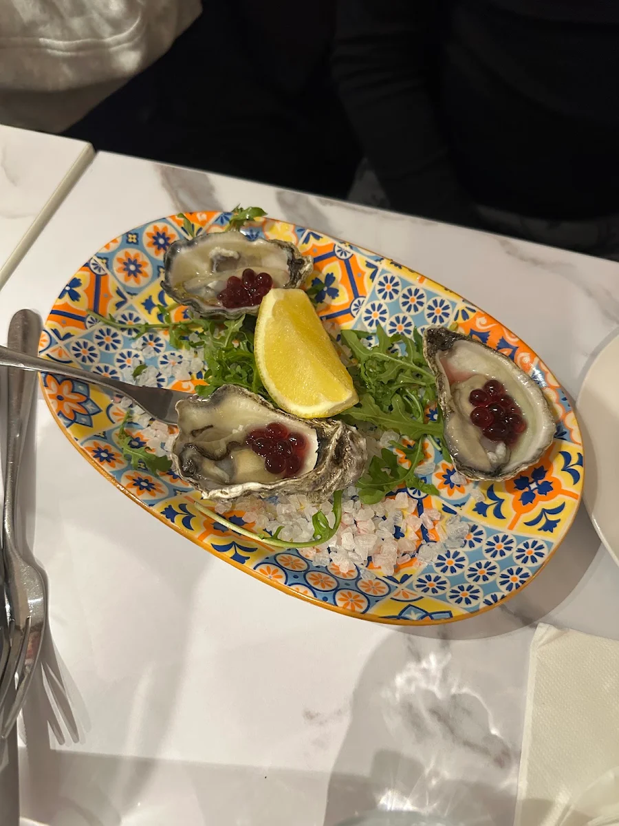 Food & drink, Gianni's