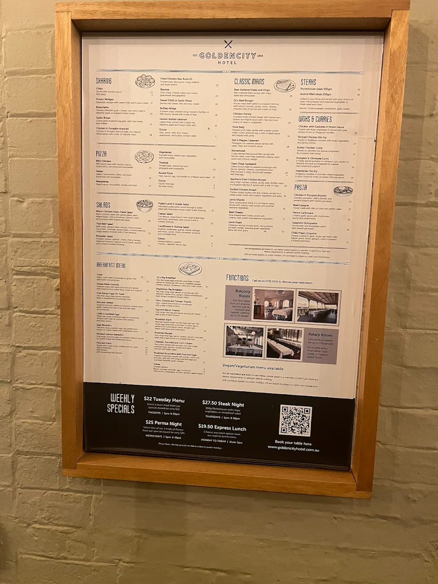 Menu, Golden City Hotel