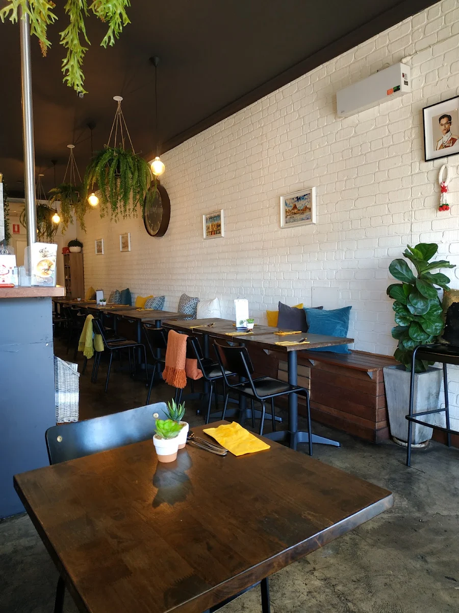 Vibe, Thai Season Restaurant in Umina Beach