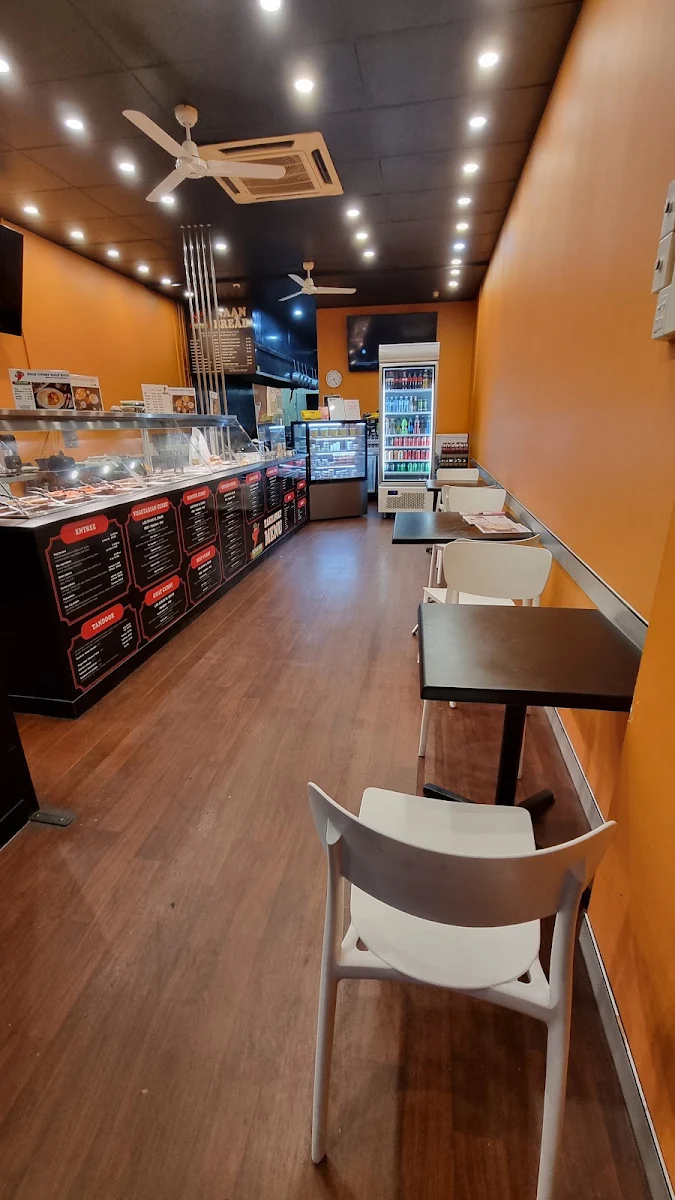Vibe, Punjabi Curry House Clayfield