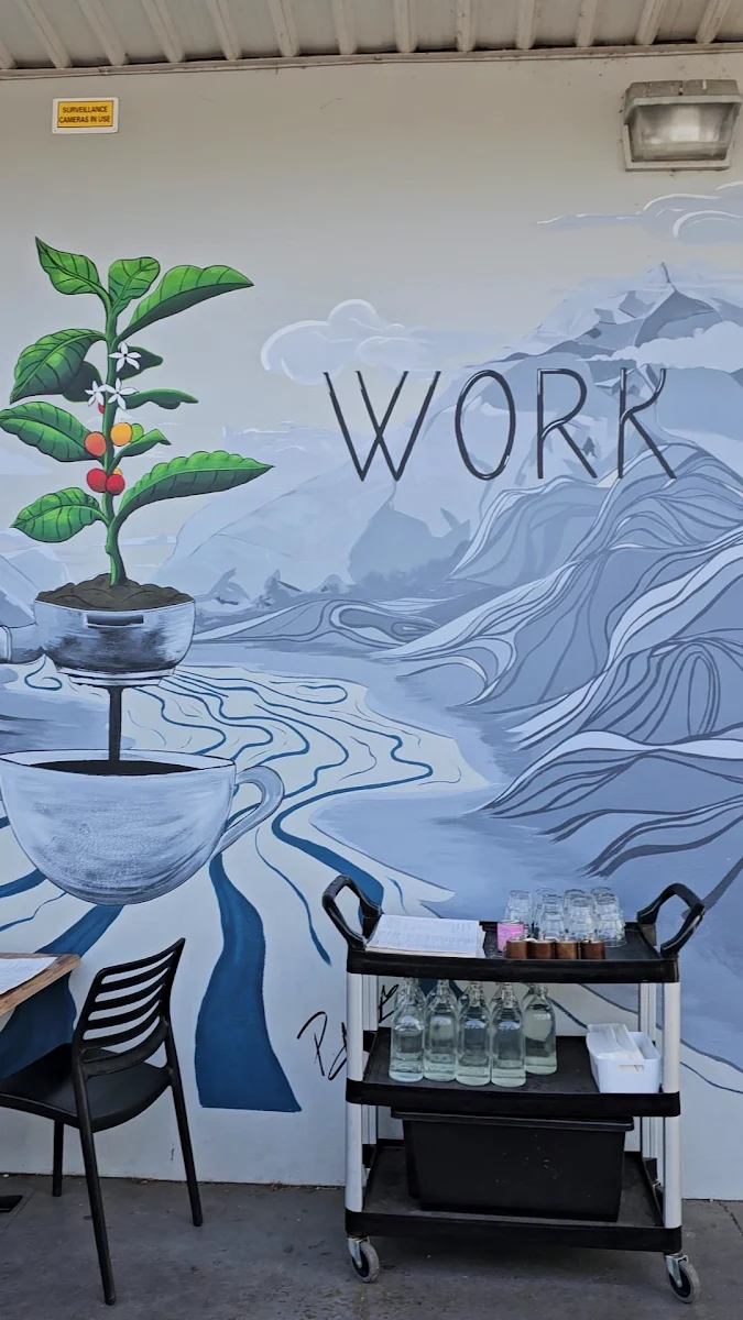 Vibe, Blackwork