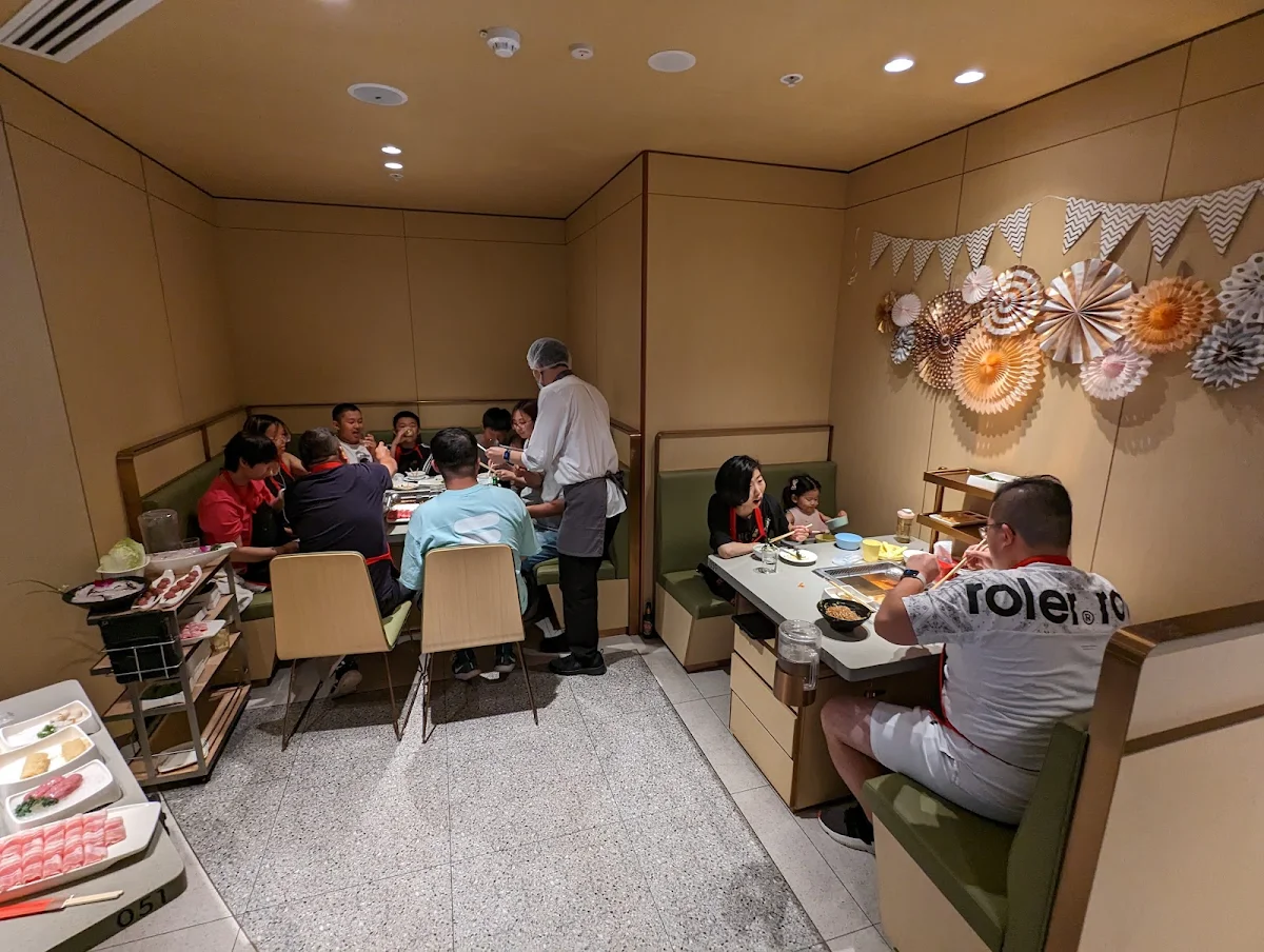 Vibe, Haidilao Hotpot Darling Square