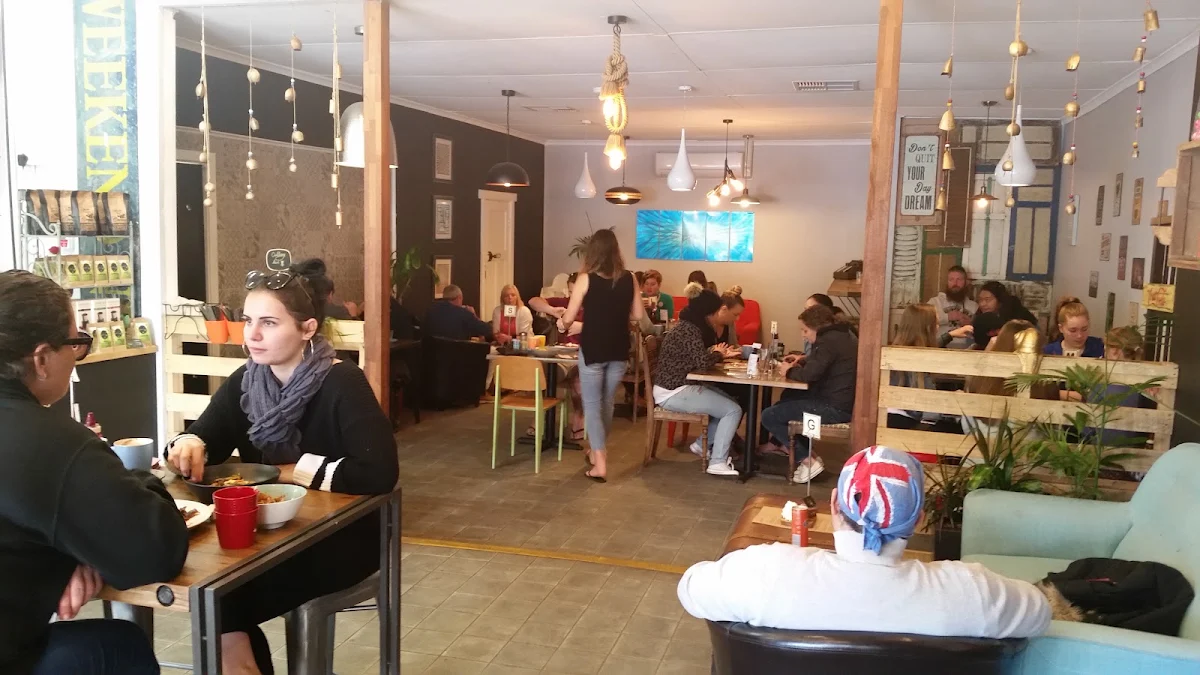 Vibe, Just A Little Cafe