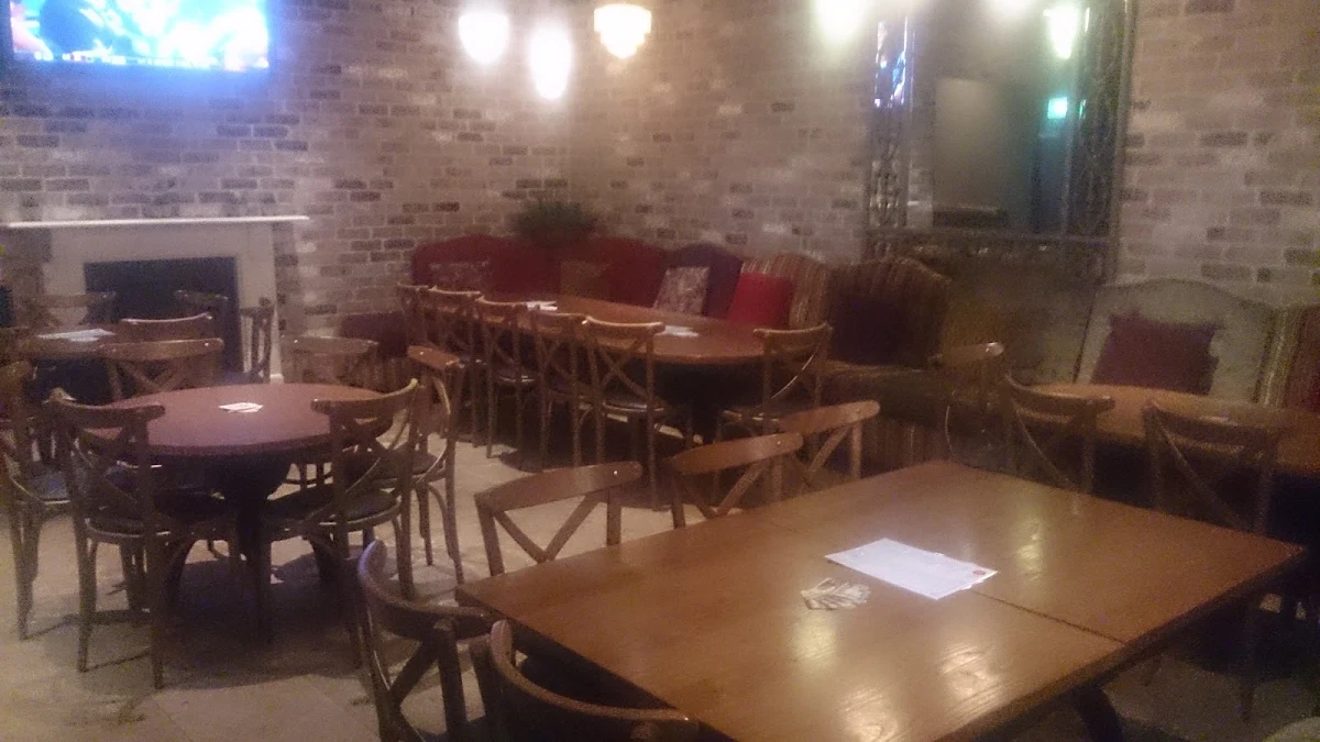 Vibe, Firehouse Hotel