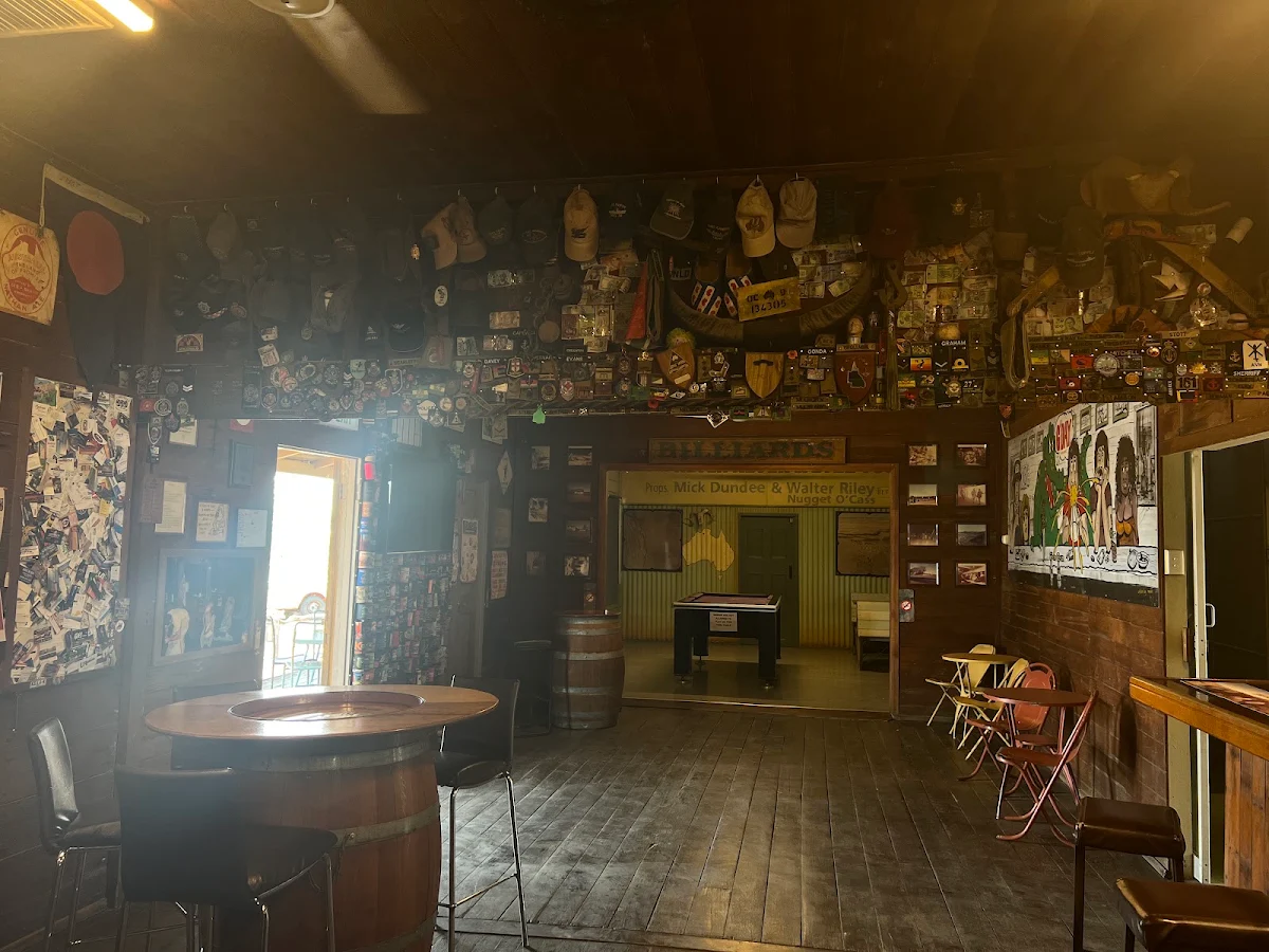 Vibe, Crocodile Dundee's Walkabout Creek Hotel