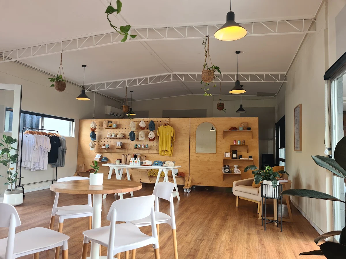 Vibe, Alter Community Coffee