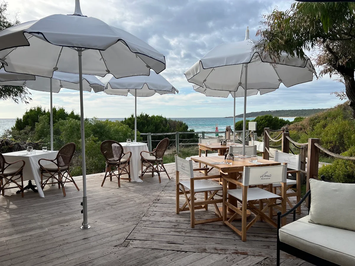 Vibe, ilma Beach House