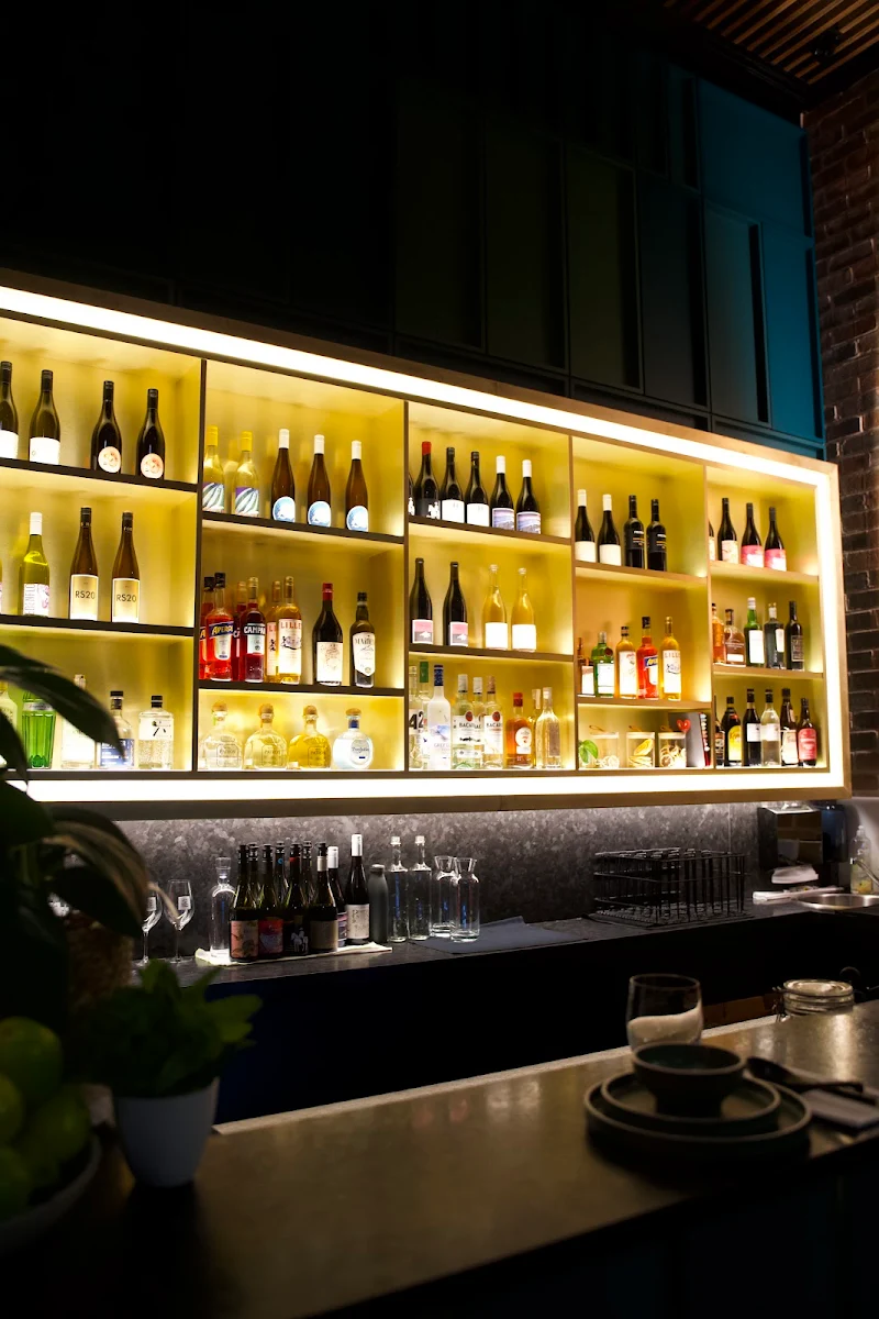 Vibe, Lotus Dumpling Bar Circular Quay