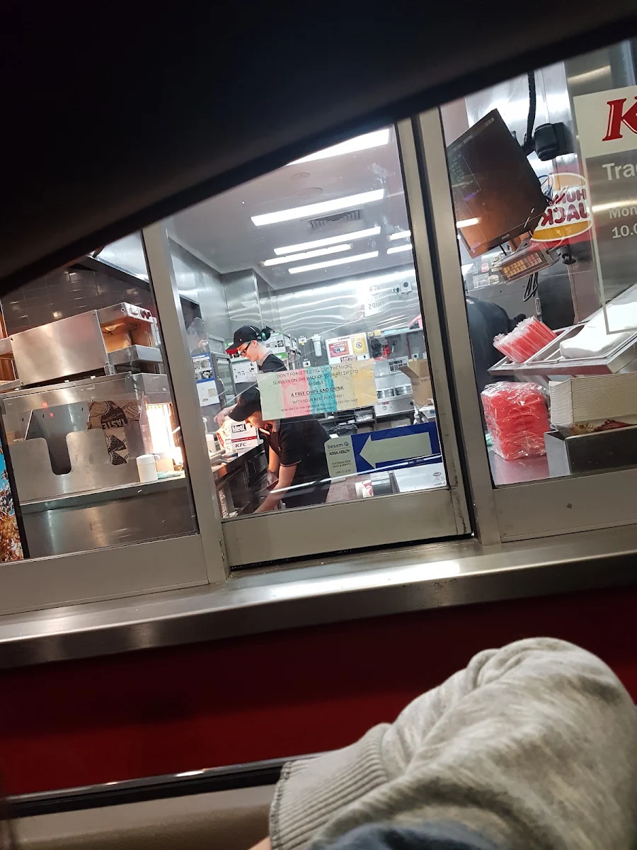 Vibe, KFC Yamanto