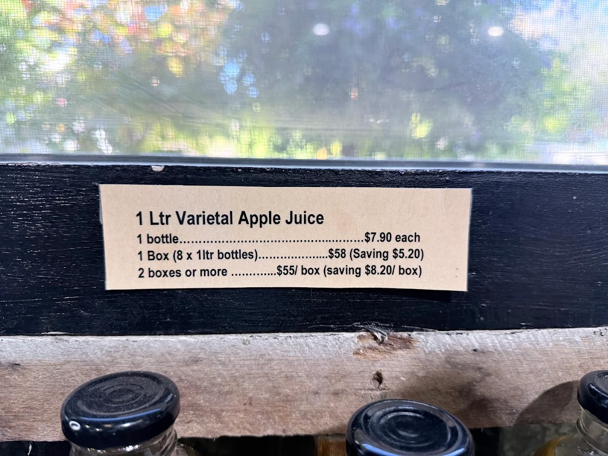 Menu, Suttons Juice Factory