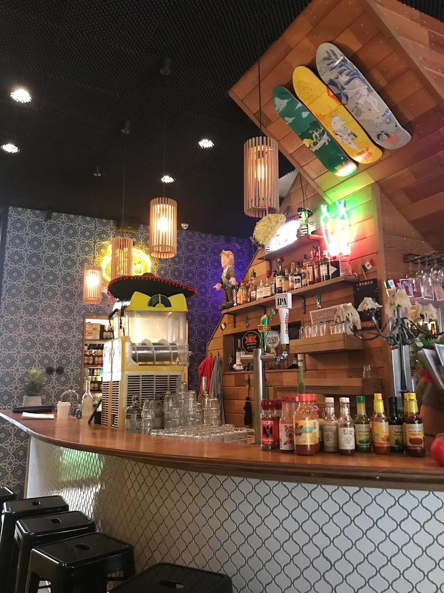 Vibe, Juana Taco