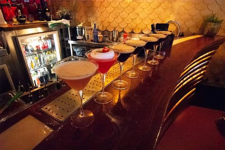 Vibe, Lychee Lounge