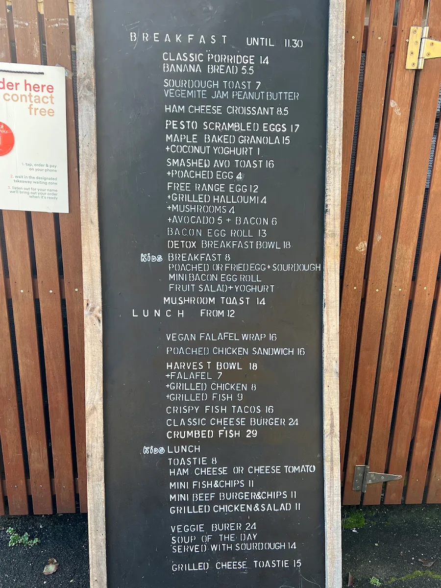 Menu, The Navy Bear