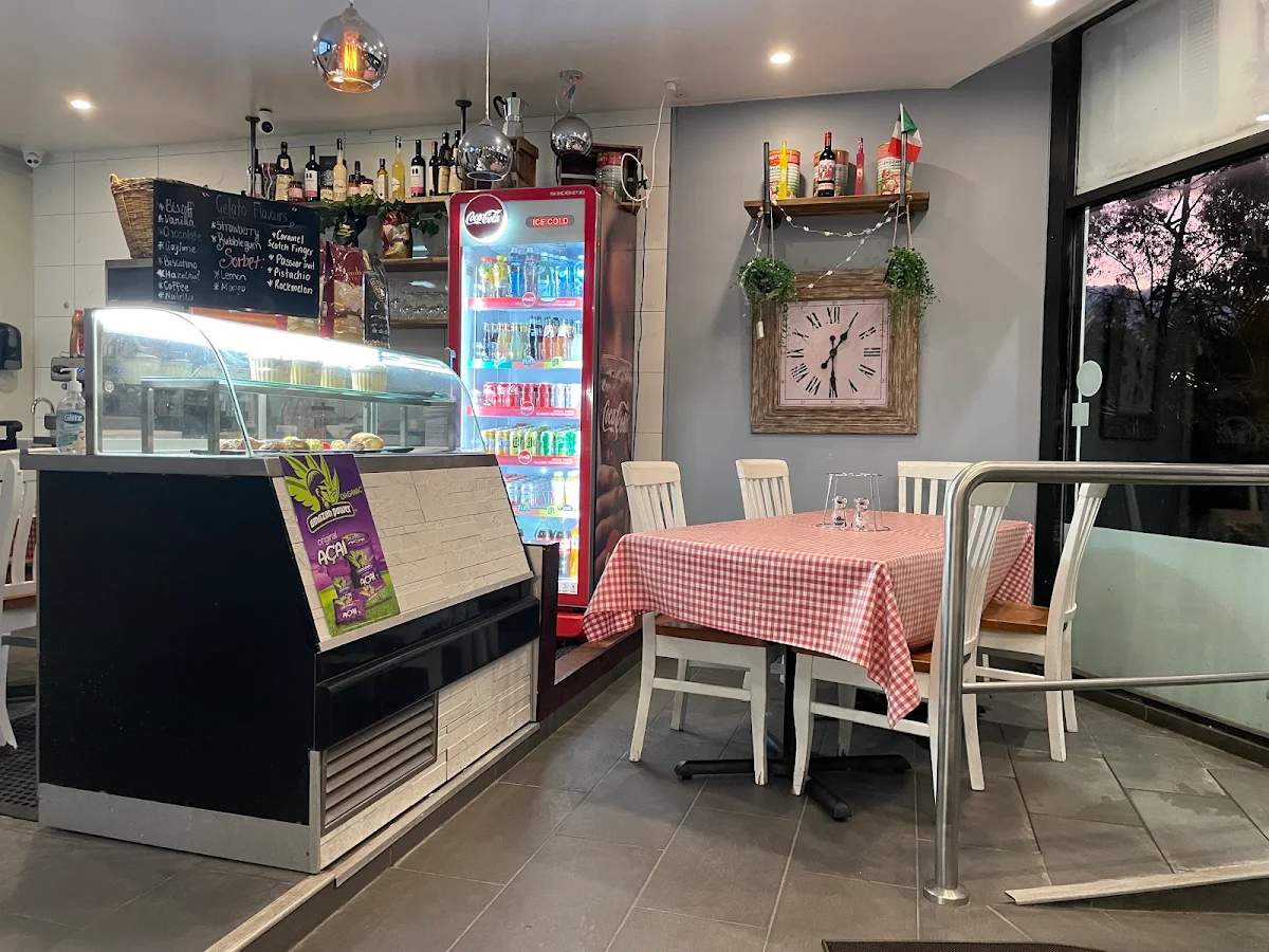 Vibe, Lilyfield Pizzeria Rosticceria