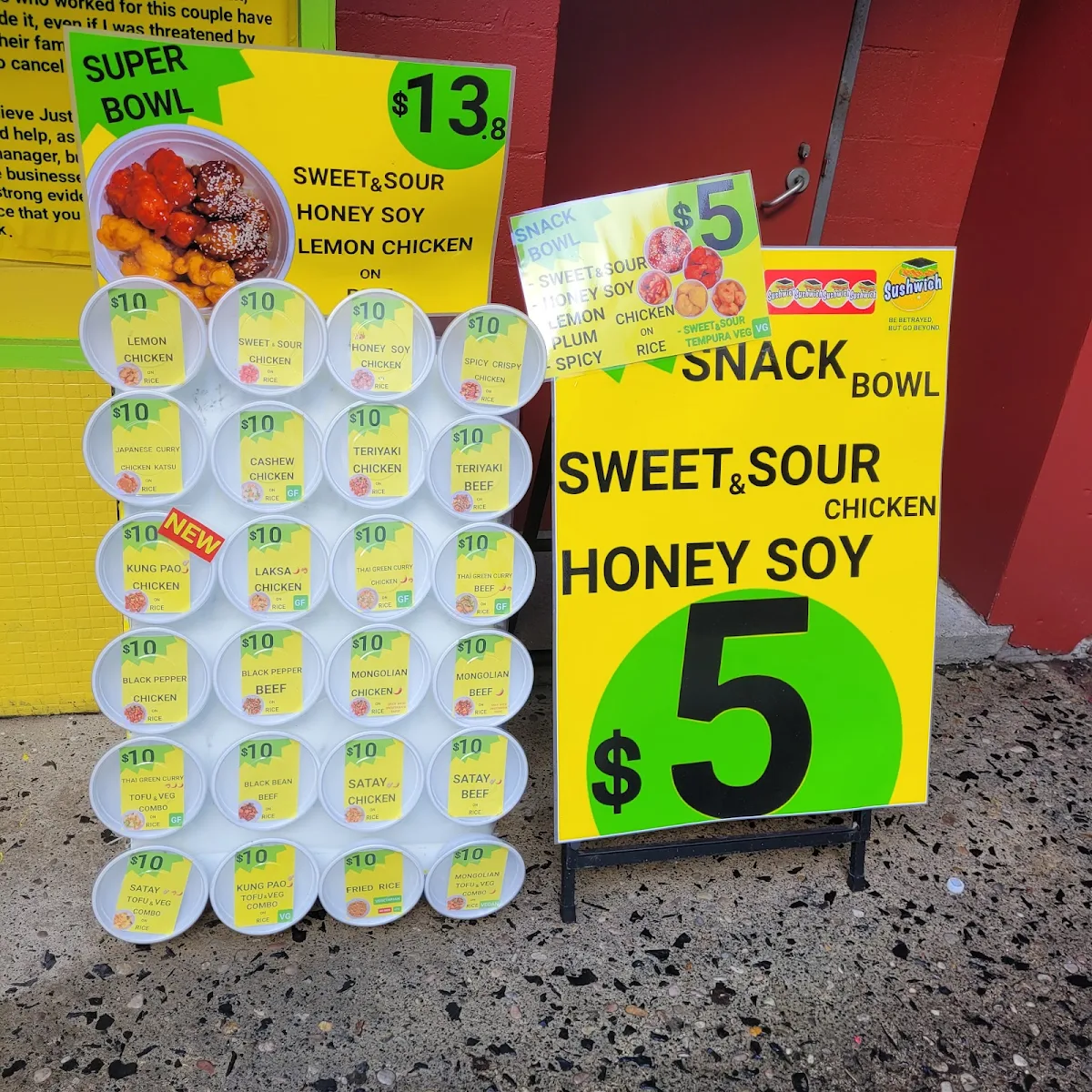 Menu, supachic fried chicken (Sushwich)
