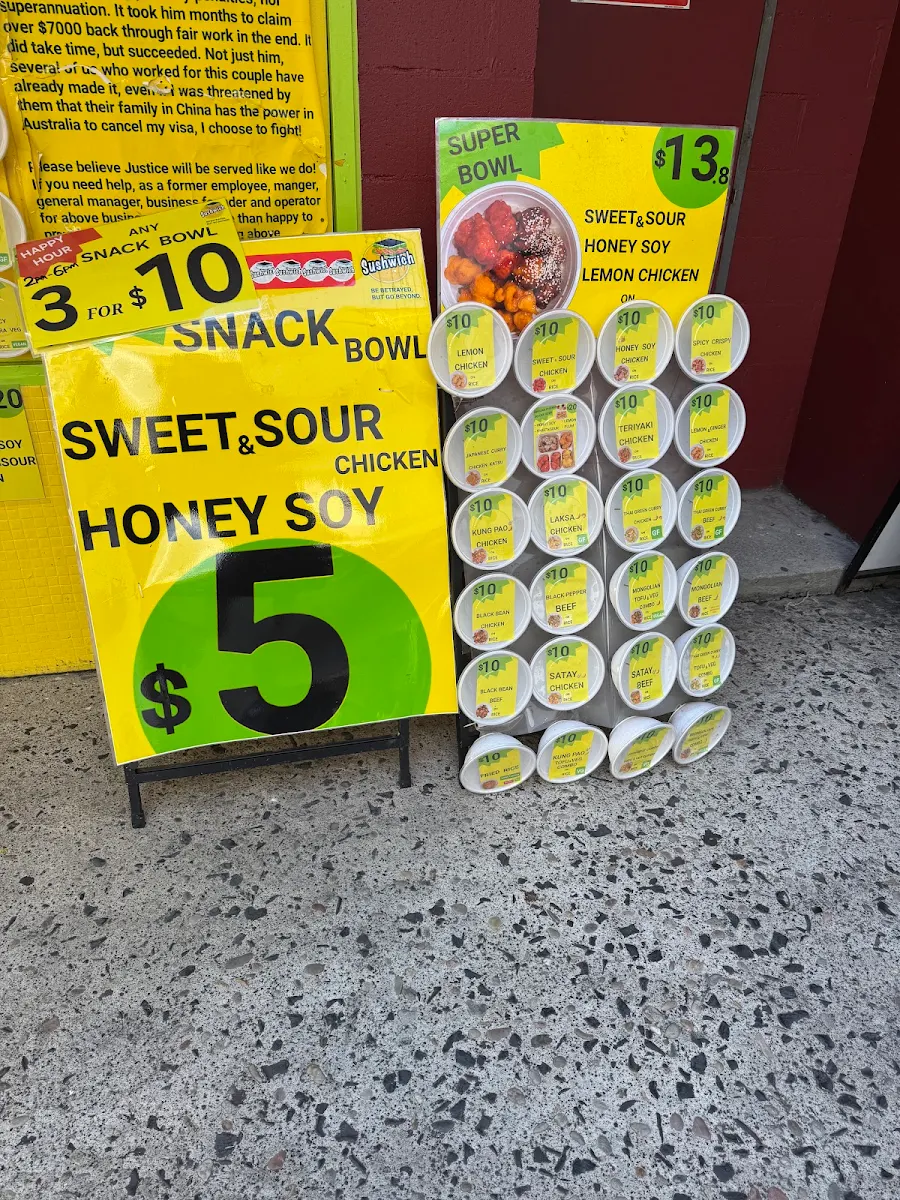 Menu, supachic fried chicken (Sushwich)