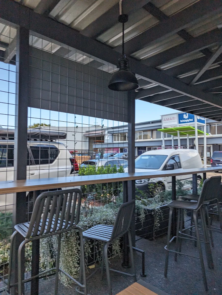Vibe, The Eating Place