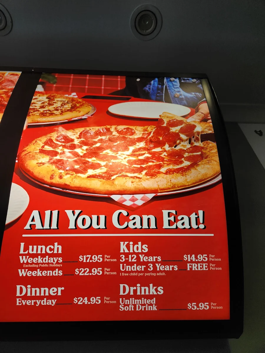 Menu, Pizza Hut St Andrews Restaurant