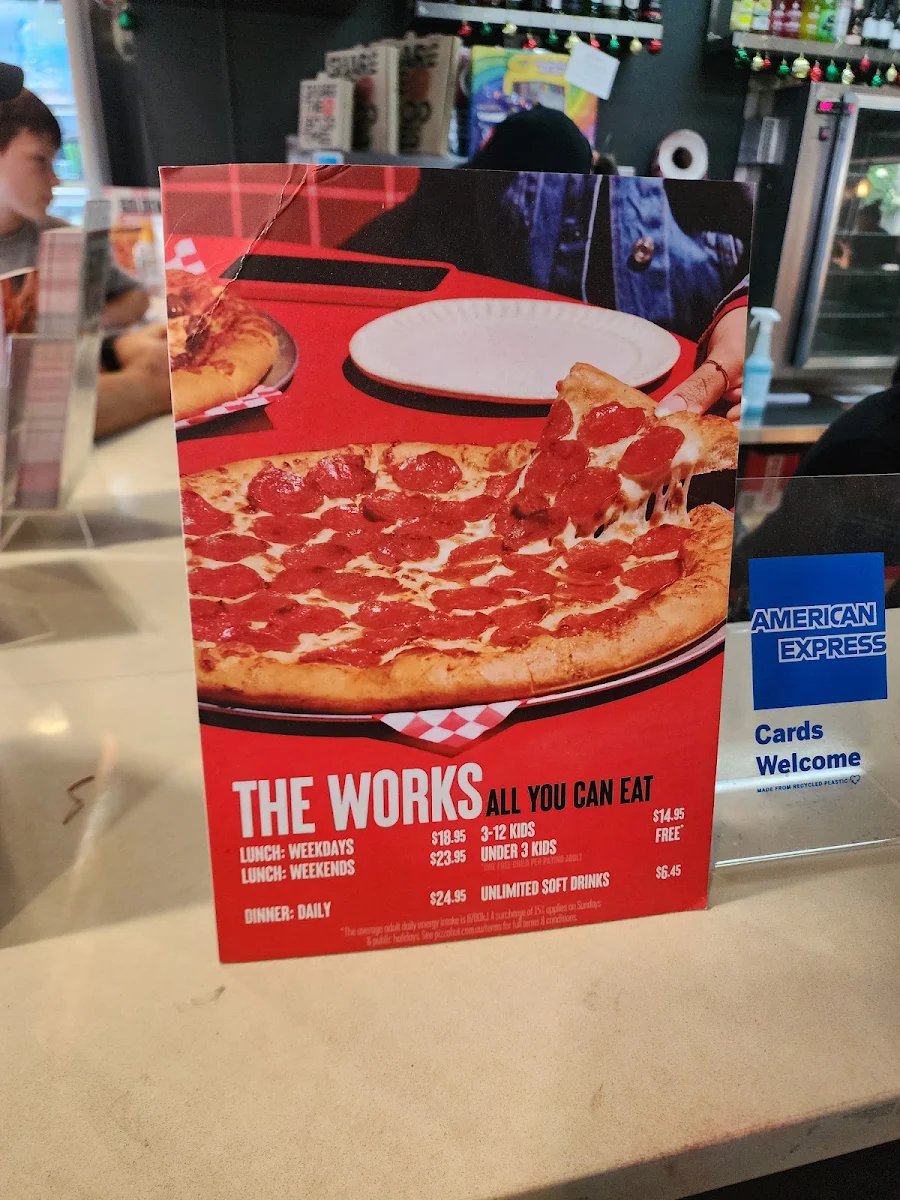Menu, Pizza Hut St Andrews Restaurant