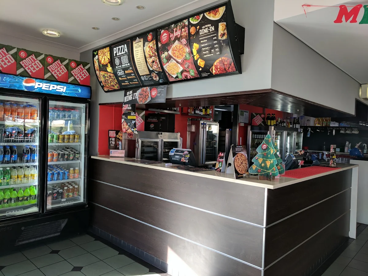 Vibe, Pizza Hut St Andrews Restaurant