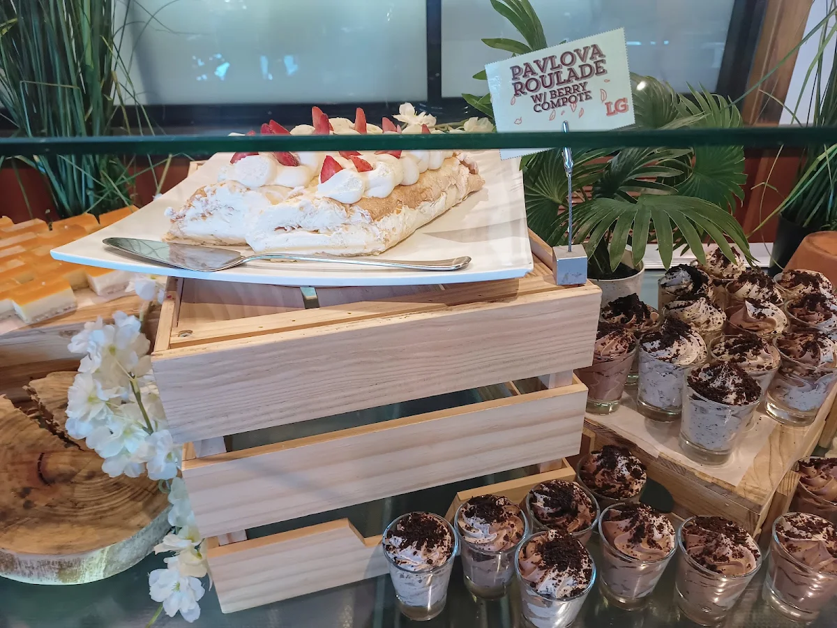 Vibe, Links Restaurant