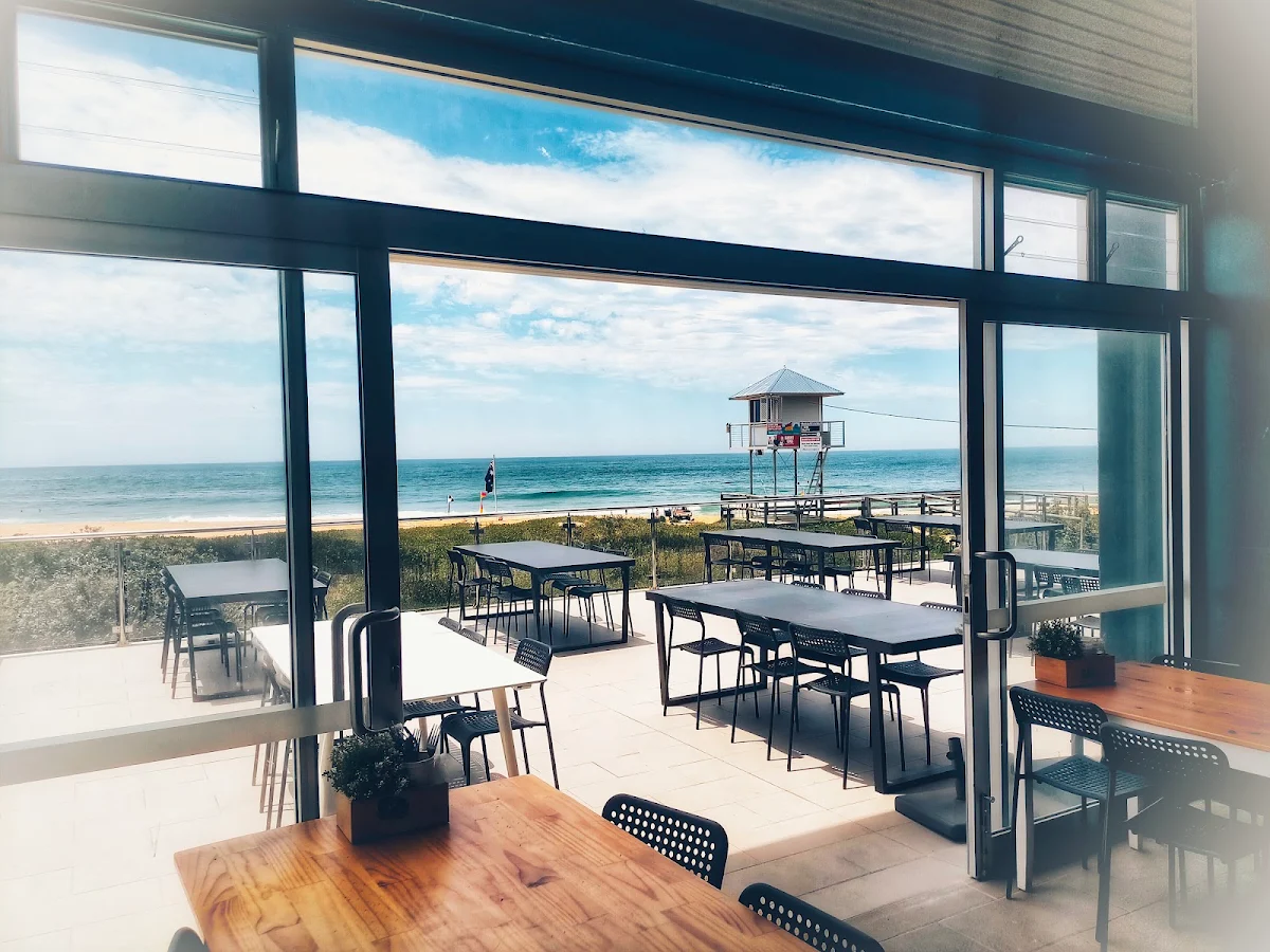 Vibe, Wamberal Ocean View Cafe