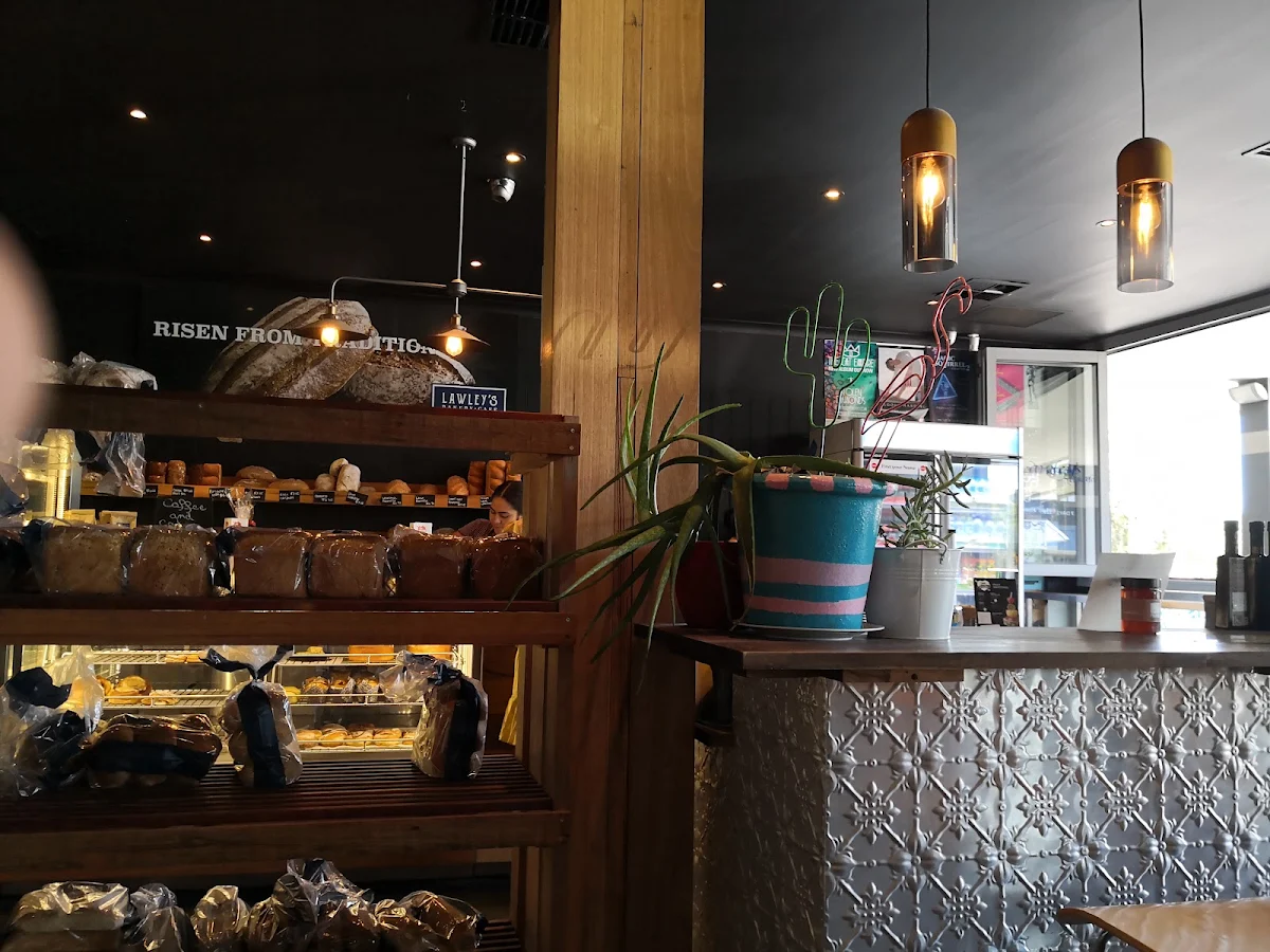 Vibe, Lawley's Bakery Cafe