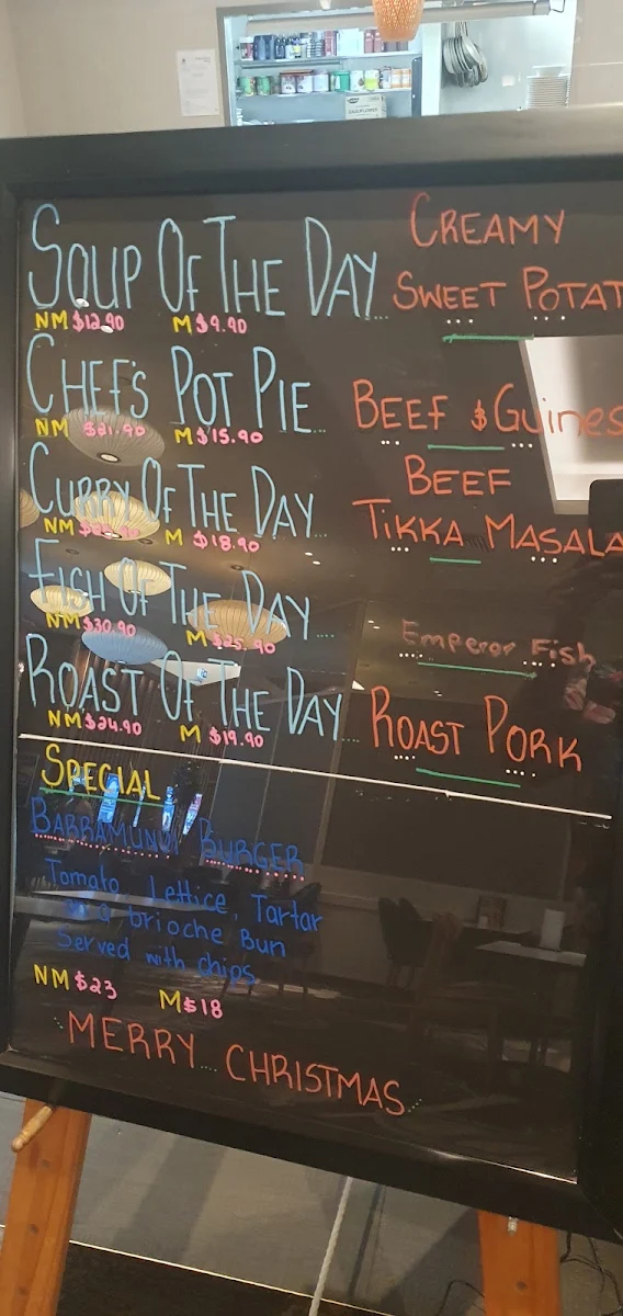 Menu, Brothers Leagues Club Cairns