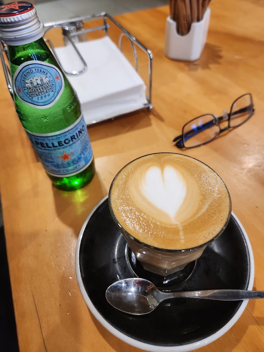 Food & drink, Café Ravello