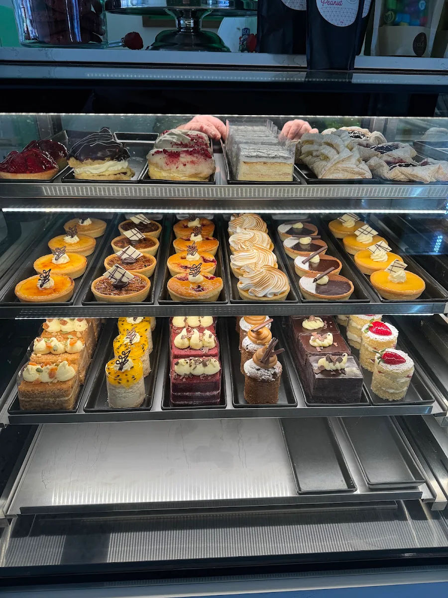 Vibe, Charlie's Pies, Cakes & Chocolates