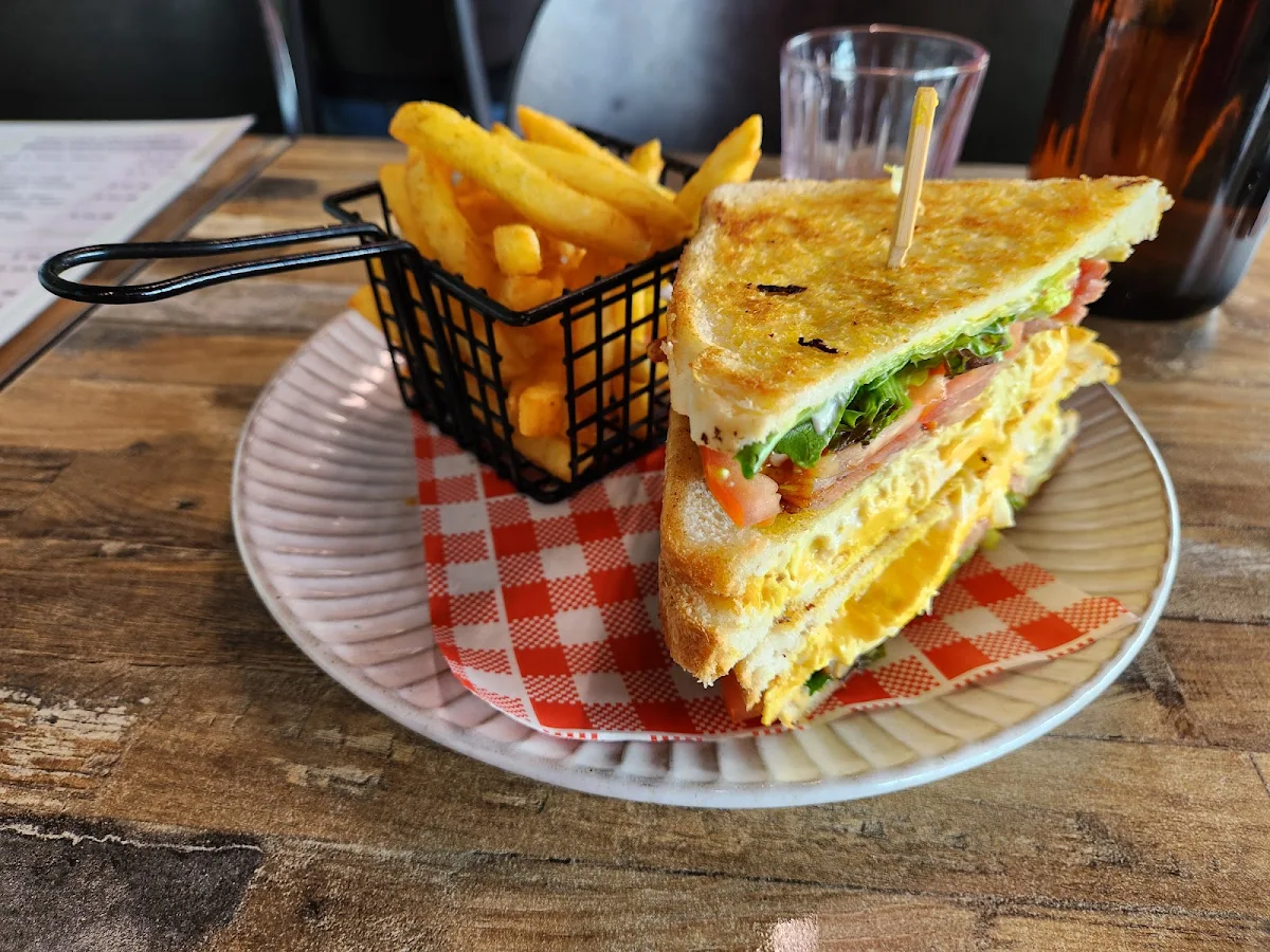 Food & drink, 4 Seeds Cafe