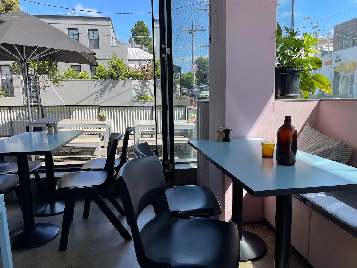 Vibe, Neon Tiger Malvern