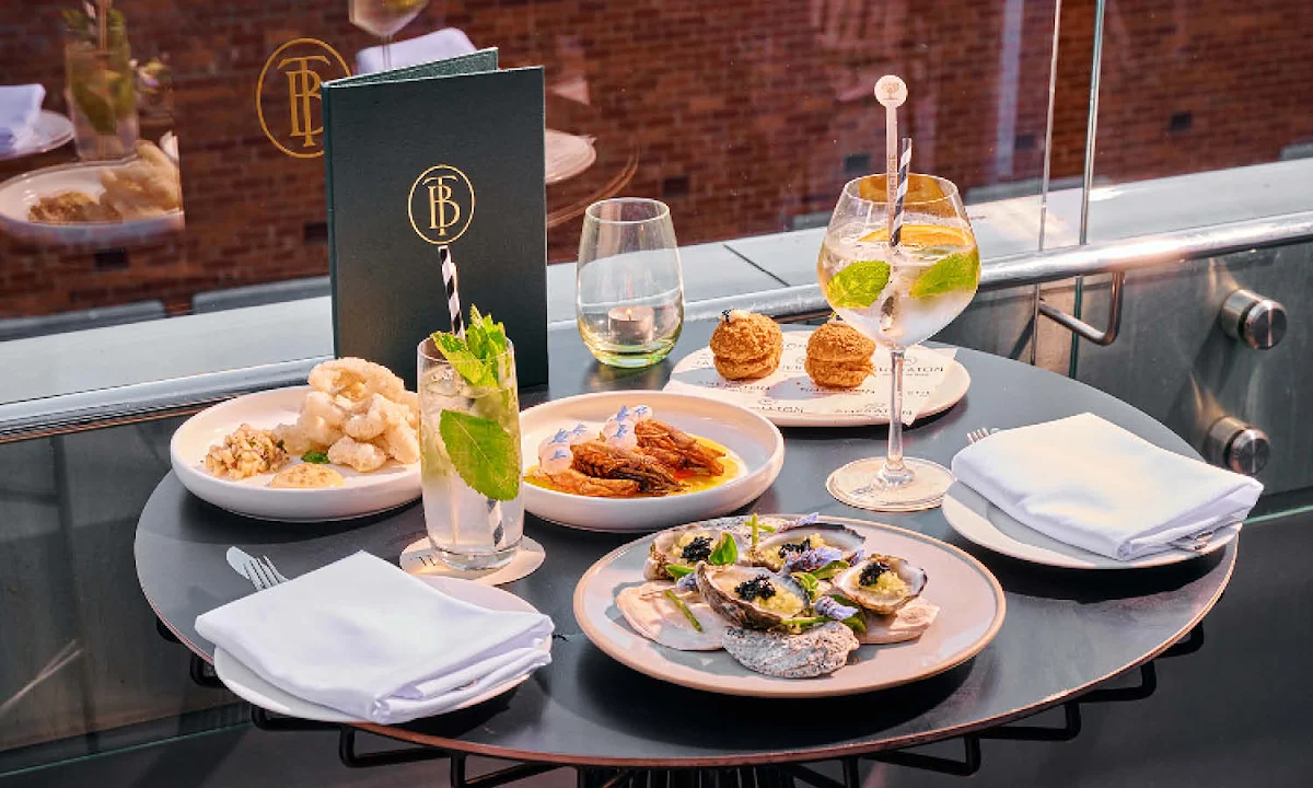 Food & drink, Terrace Bar
