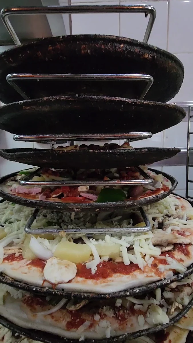 Food & drink, Bellezza Pizza