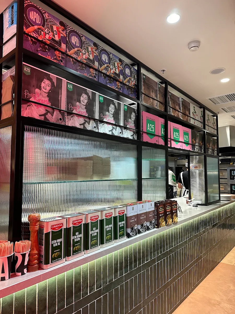 Vibe, A25 Pizzeria Centro (CBD)