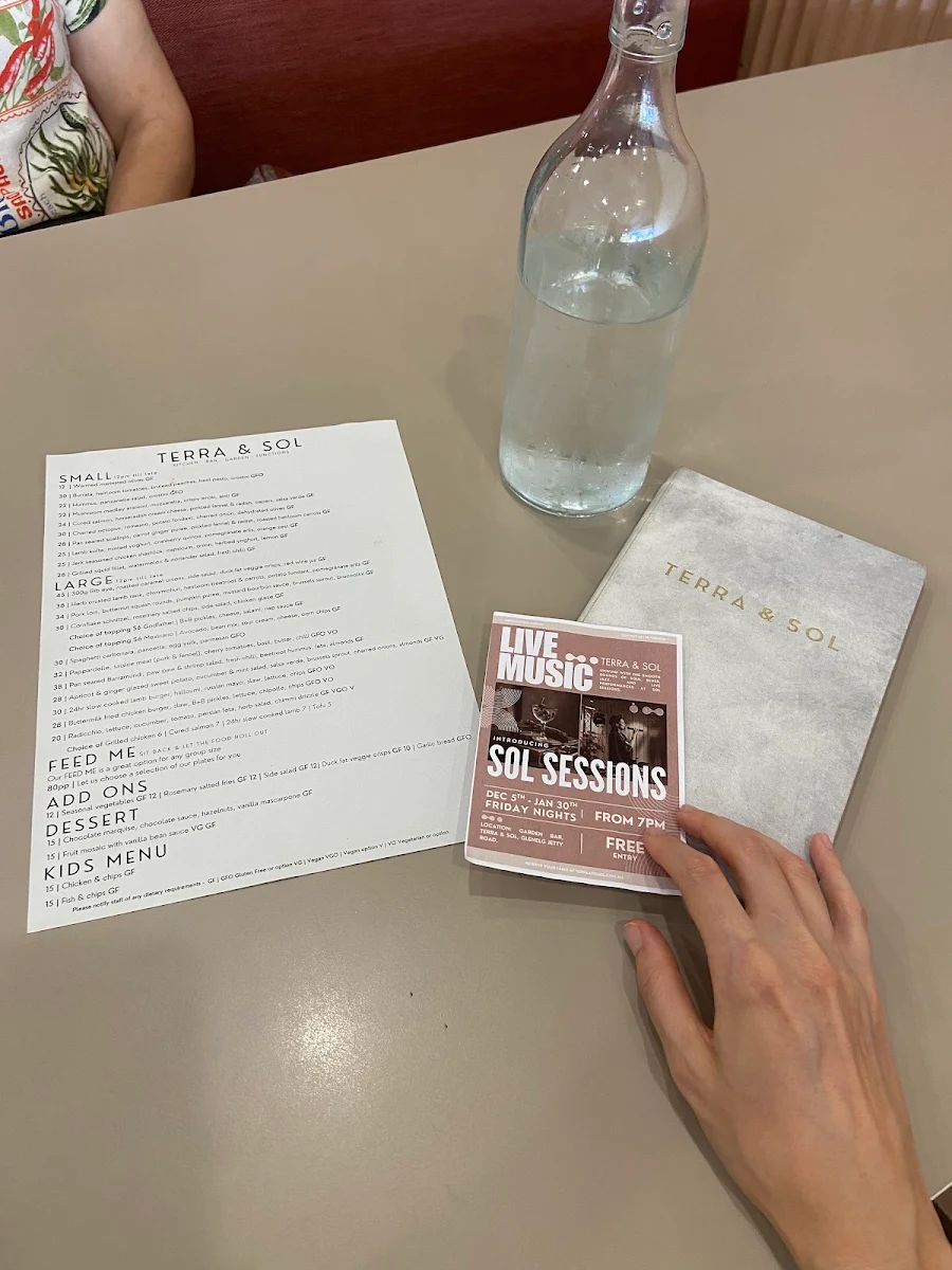Menu, Terra & Sol