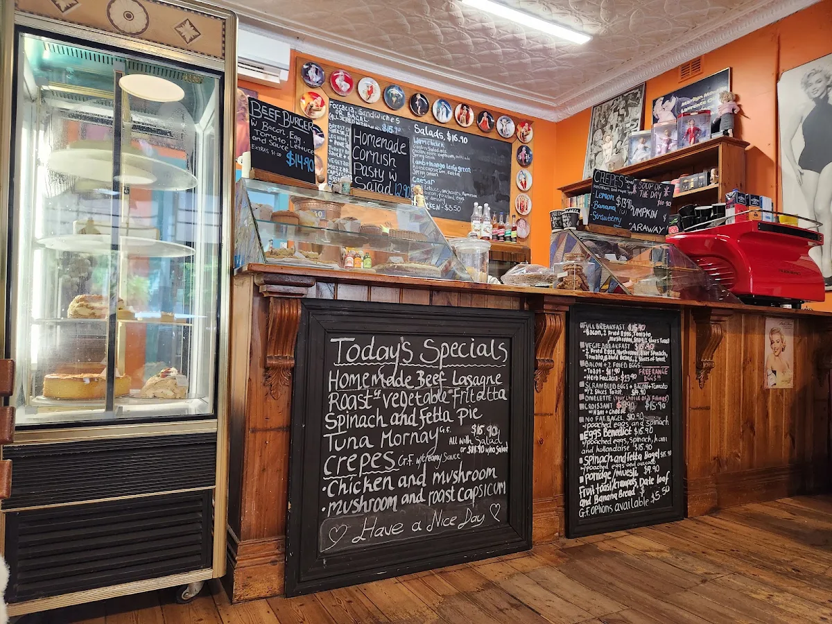 Menu, A Cafe Etc.